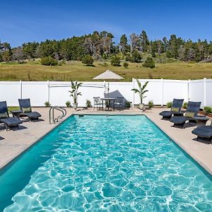 Fireside Inn On Moonstone Beach